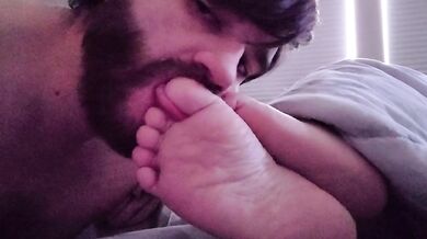Relaxing Foot Worship - Cum on Her Feet and Lick it Off
