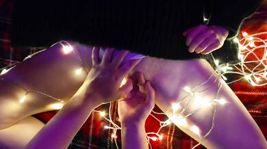 Cozy Christmas Eve fun for sweet Daisy | gentle lesbians