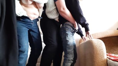 Quick Hot Homemade Lesbian Mutual Masturbation Threesome - IkaSmokS