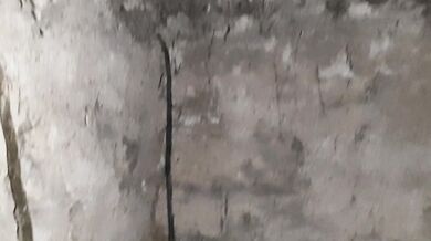 A stranger girl hotly licked my pussy in an abandoned house - Lesbian_illusion