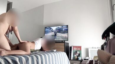 Fucking my girlfriend’s pussy while she’s gaming on her new ps5
