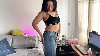 my best friend fucks me with my ripped jeans
