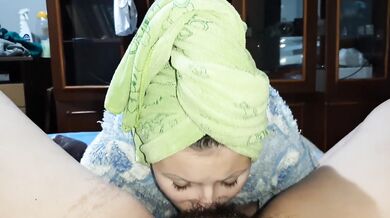 New Year's Eve Orgasm After Shower - Lesbian_illusion
