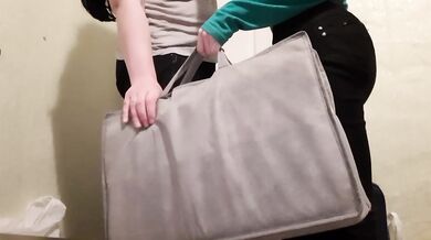 I gave my girlfriend a gift and she thanked me with an orgasm - IkaSmokS