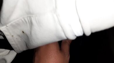 I jerked off my trainer's hairy pussy during a roller skating session - IkaSmokS