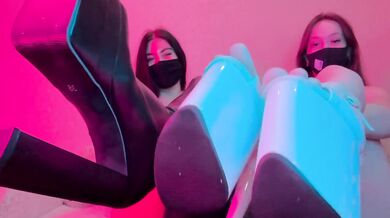 Decided to play with you. FootFetish, joi,Femdom