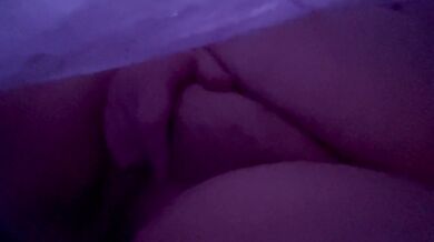 Early Morning Sesh, Touching Myself Under the Blankets