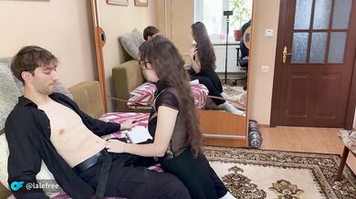 Passionate school girl sensually sucks dick. Amateur deepthroat