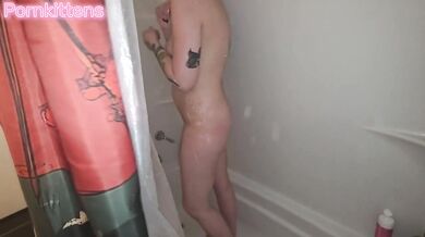Soak her dress in my piss