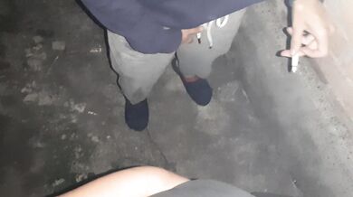 We smoke and masturbates at the same time (smoking fetish, orgasm in clothes, public masturbation)