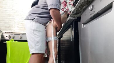 I fucked my stepsister in the kitchen while she was washing the dishes - Lesbian_illusion