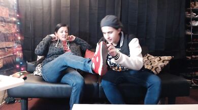 Lesbian Sneakers Socks Foot Smelling Itching