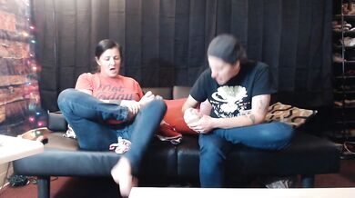 Lesbian Sneakers Socks Foot Smelling Itching