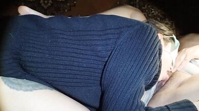 Quick romantic sex of a real lesbian couple - IkaSmokS