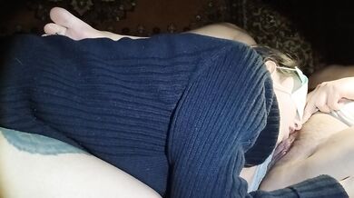 Quick romantic sex of a real lesbian couple - IkaSmokS