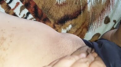 I persuaded my girlfriends to masturbate together and they agreed - IkaSmokS