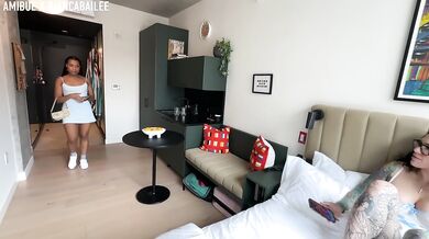 Bianca Bailee gets Physical Therapy from Ami Bue