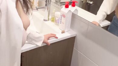 ramdon videos of real lesbians (ScarlettandChanel)