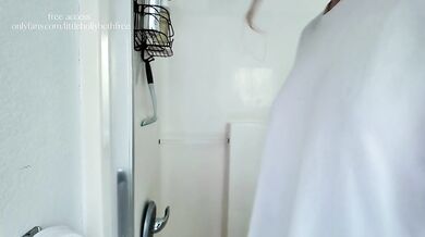 Wet VS Dry Shirt ASMR