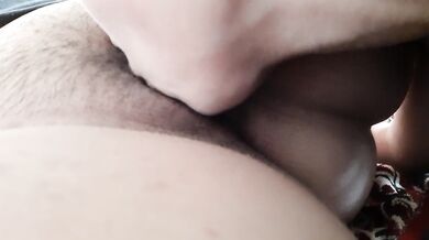 Sucking big clit to orgasm - IkaSmokS