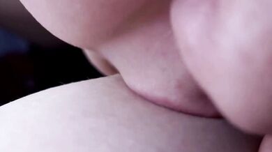 BITTING, LICKING AND TOUCHING MY GIRL'S NIPPLES // SHE MOANS IN PLEASURE AND GETTING A NIPPER ORGASM