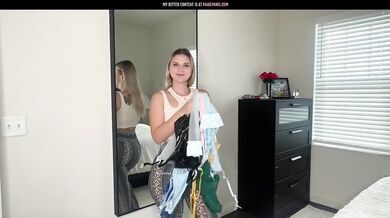 Lingerie Try On