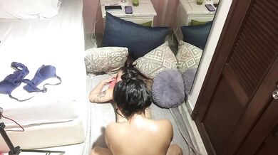 I give a delicious oil massage to a beautiful blonde and we end up fucking with scissors in my room