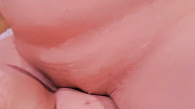 Lesbian scissors rubbing and getting orgasm