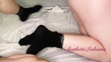 Hot lesbian ass tribbing WE COULDN'T STOP!! intense orgasm