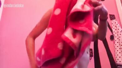 Darcie Dolce Extra wet after shower pussy fingering