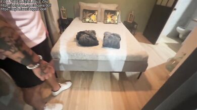 STRANGER CHALLENGE - I trap my AIRBNB owner to get fucked in his apartment