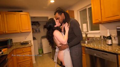 Hotwife Dinner Party - Neighborhood Cum Dumpster Vanessa Cliff Meets the Neighbors