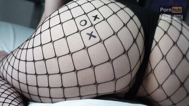  lost her pussy in tic-tac-toe. Cum inside - Deluxe_Bitch