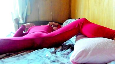"Oh ~ this is for my and ass " A Japan woman in full-body tights who first farted and then excretion endurance nipples masturbation.