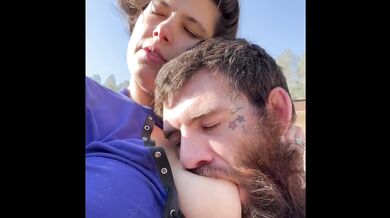 I invite my neighbor over drink hot milk out of my tit