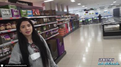 i have sex with a stranger from the supermarket in his car a rich ANAL SEX CAR AMATEUR