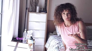 JEWISH STEPMOM FUCKS STEPSON WITH FRIENDS