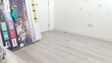 Fucking my stepmom through a hole in a box, she thought it was my dad