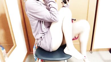 Personal shooting] Perverted nasty married woman who can't stand horny while playing erotic games an