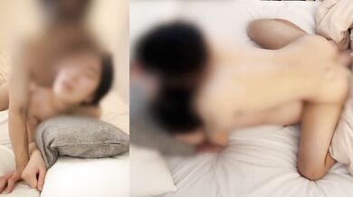 [Stepsister and stepbrother sex at home] "I'll do my best not to speak out...!" Cum in my sweet step