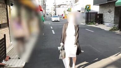 『個人撮影』巨乳熟女にピタッと白ワンピでノーブラ散歩＆お買い物ポッチが。 japanese/hentai/asian/milf/step mom/big tits/日本人/熟女/巨乳/素人/潮吹き