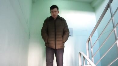 Fucked a neighbor in a fur coat on the stairwell while her husband at work!