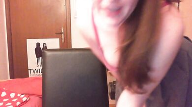 I want to turn you on with my stockings masturbate with me