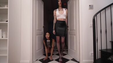 Group Asian vs Siberian Anal ! 11 min full in my profile