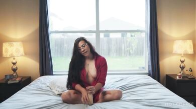 JOI: Let's play with my vibrating dildo until we come together!