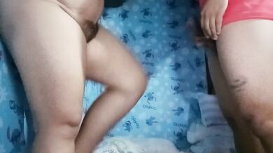 Hot mom afraid that we get caught! Pinay