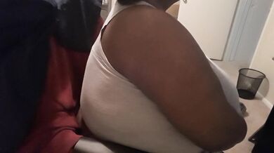 Big tits and gaming