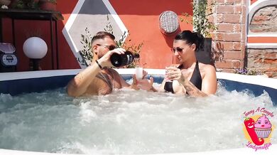 After the anal in the pool, milf drinks sperm from the glass (1st part)