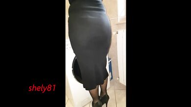 sexy beauty teases, wants the cum inside without protection,takes everythin