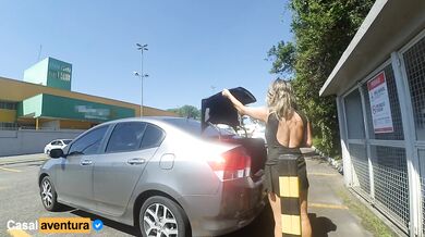Real Amateur Public Anal Sex Risky on Super market! People walking near...